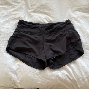 lululemon Speed Up Low rise 2.5 inch